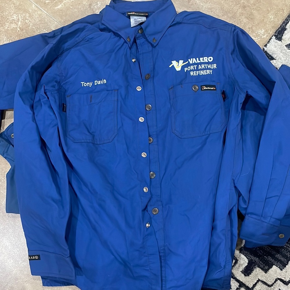 9 flame resistant workrite shirts.